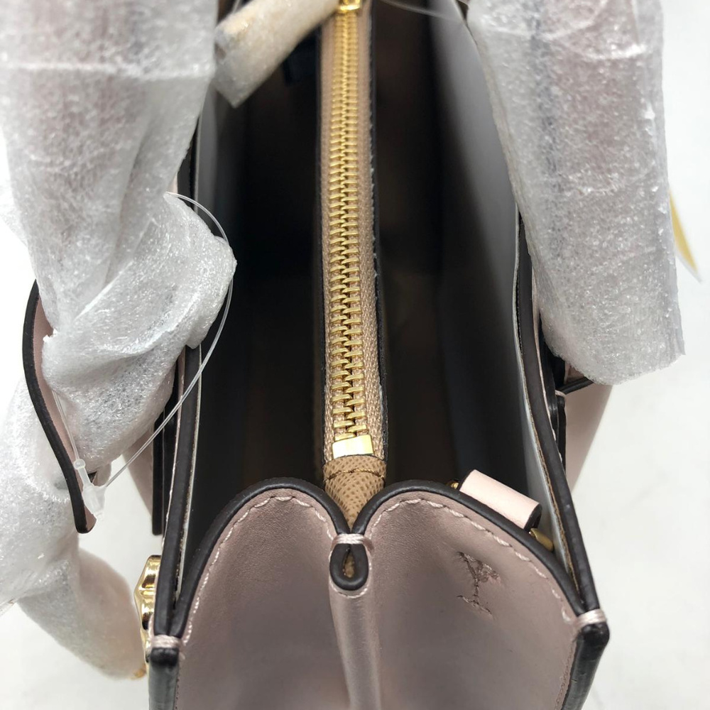 MICHAEL Michael Kors Women's Mercer Messenger - Picture 5 of 7